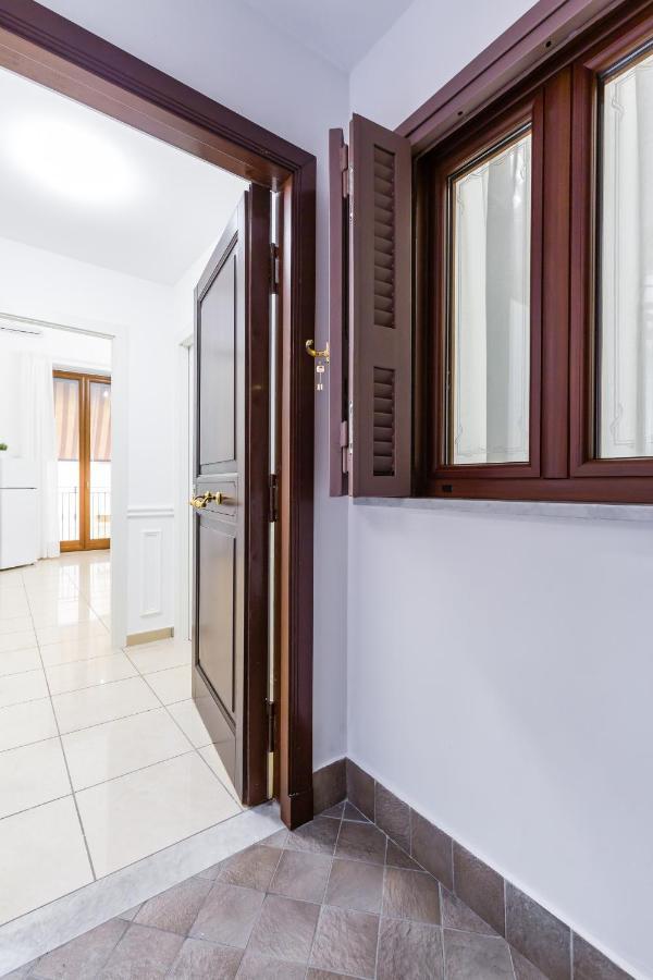 Ventaglieri Cozy Apartment By Wonderful Italy Наполи Екстериор снимка
